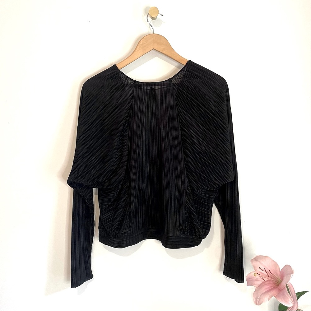 Black Ruched Deep V-Back Long Sleeve Top